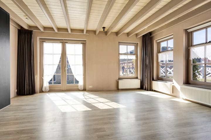 Foto 6 van Schoolstraat 2