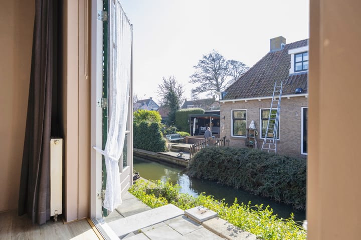 Foto 9 van Schoolstraat 2