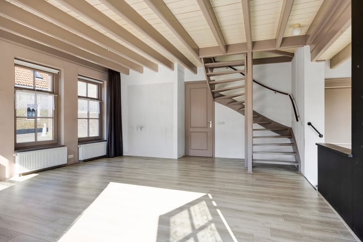 Foto 12 van Schoolstraat 2