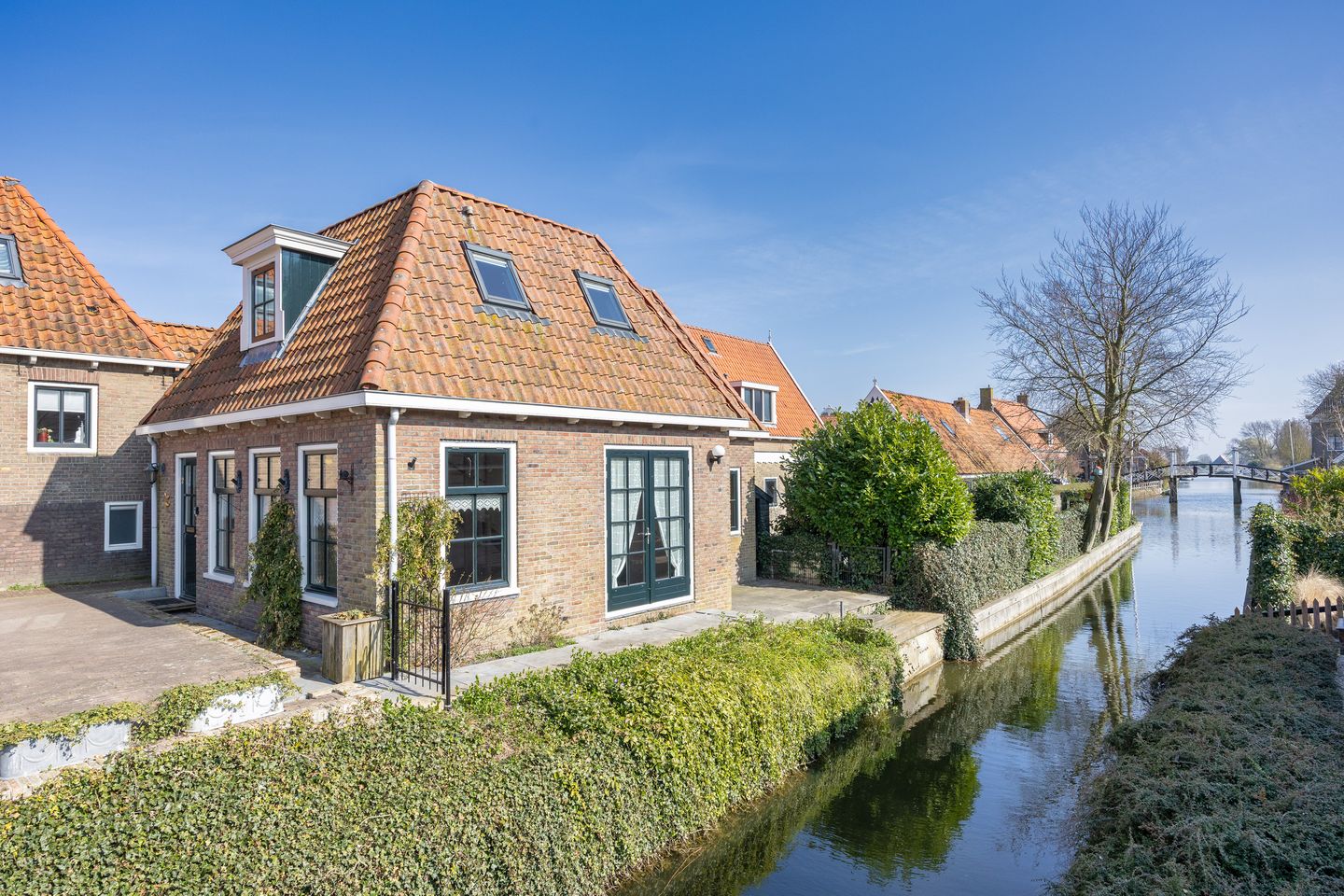 Foto 29 van Schoolstraat 2