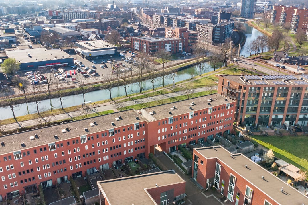 Foto 53 van Burgemeester Jhr. Quarles van Uffordlaan 495