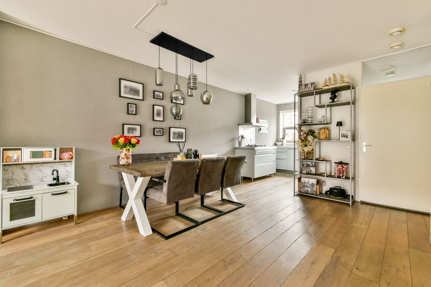 Foto 10 van H.P. Berlagestraat 41