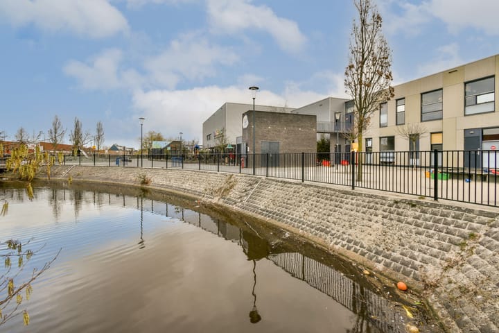 Foto 32 van H.P. Berlagestraat 41