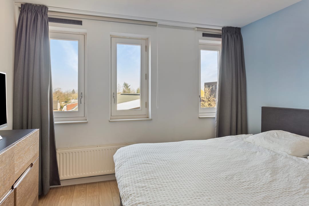 Foto 22 van Burgemeester Jhr. Quarles van Uffordlaan 495