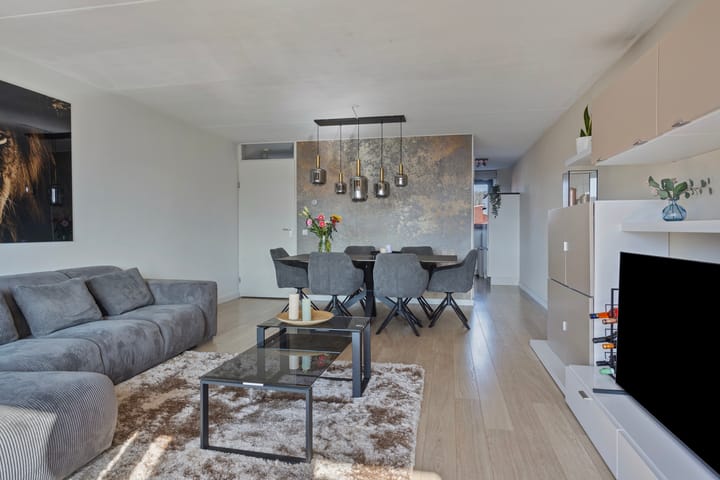 Foto 2 van Burgemeester Jhr. Quarles van Uffordlaan 495