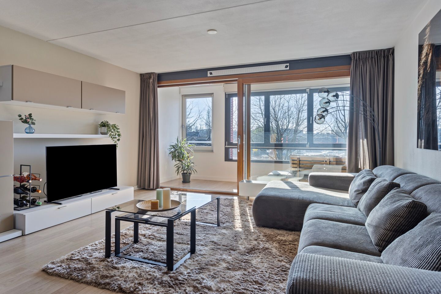 Foto 4 van Burgemeester Jhr. Quarles van Uffordlaan 495