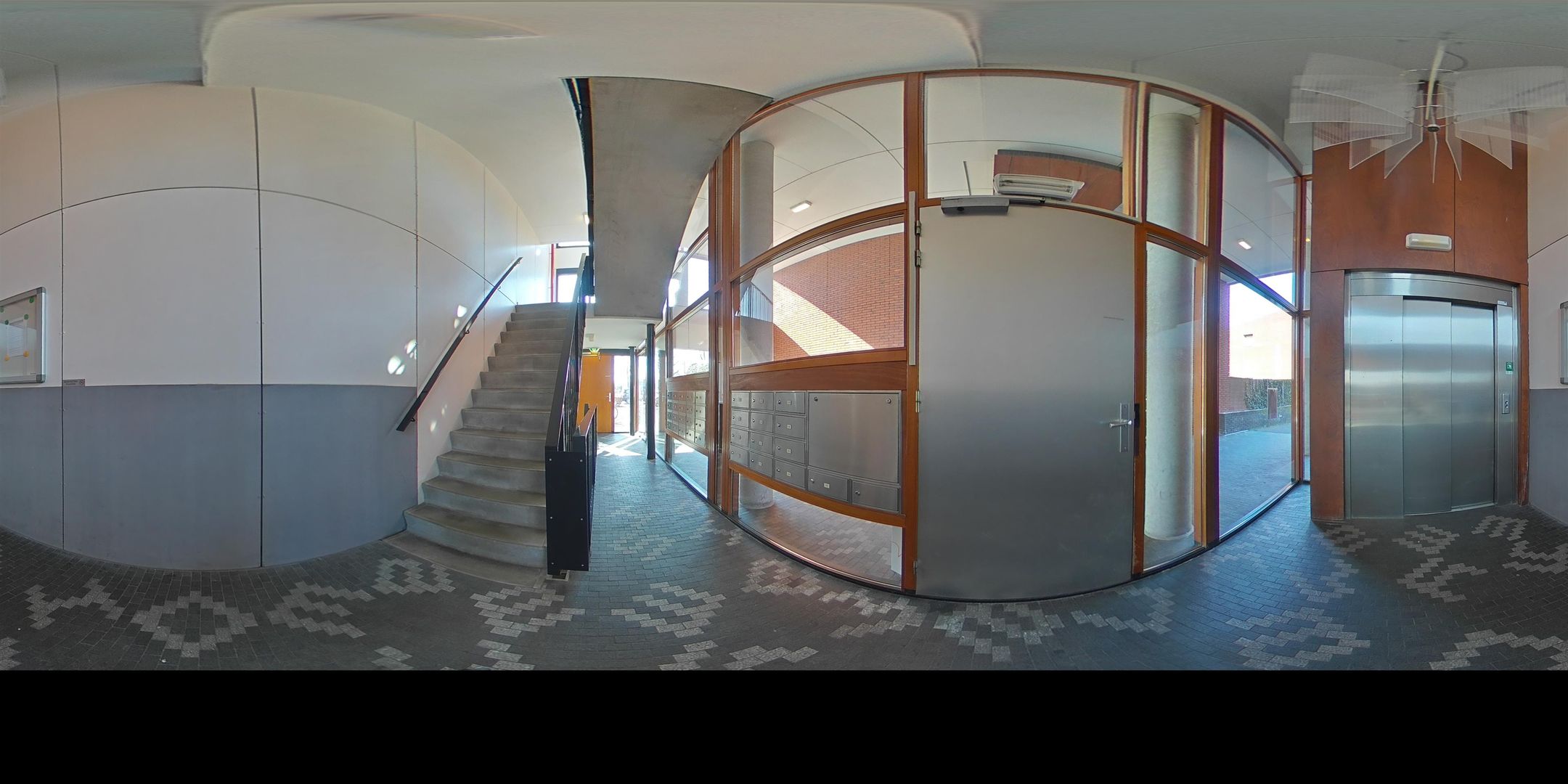 Foto 63 van Burgemeester Jhr. Quarles van Uffordlaan 495