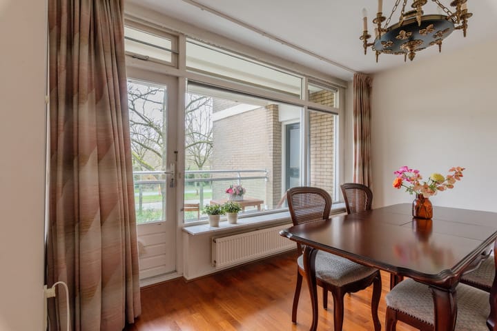 Foto 16 van Henri Dunantplein 12