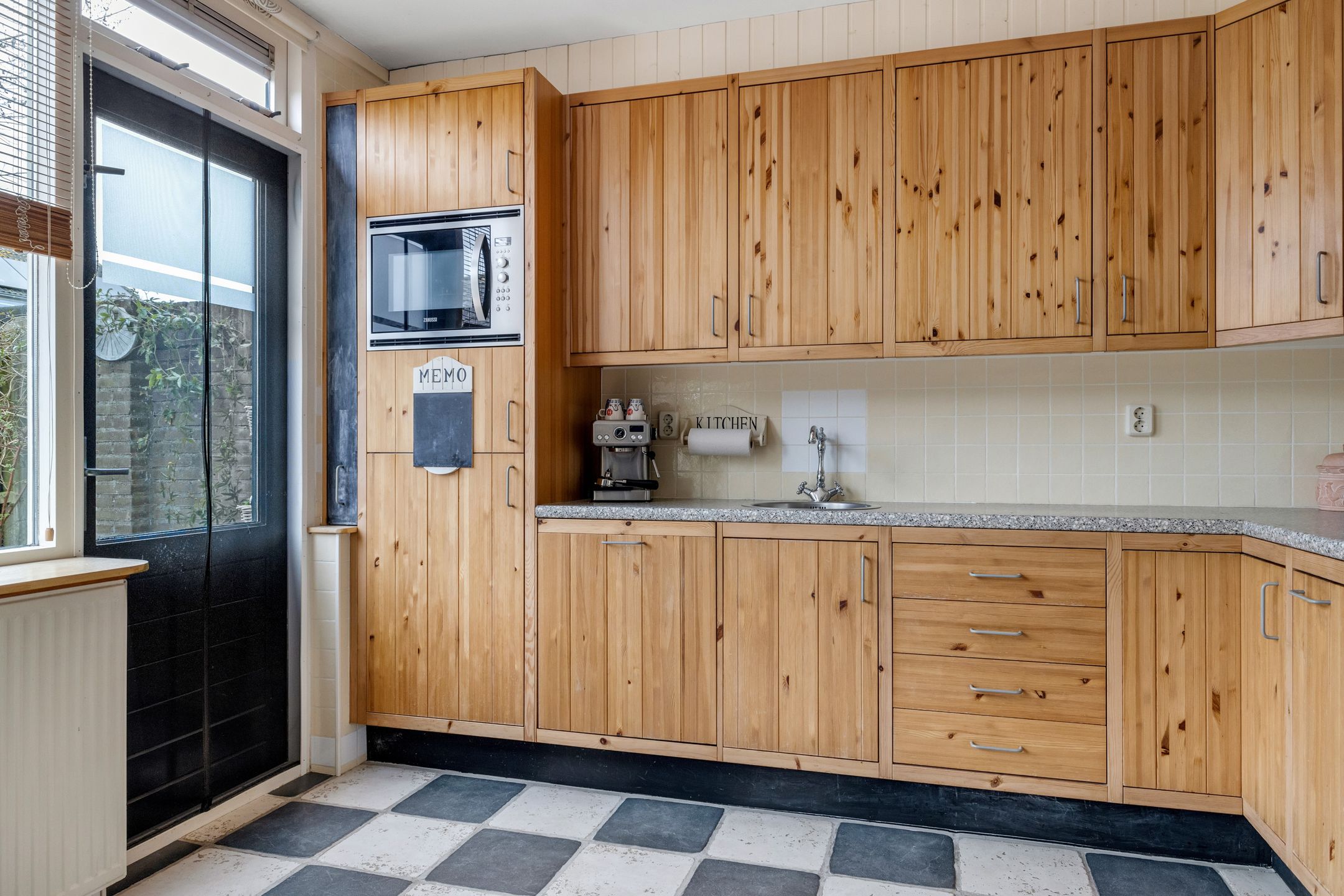 Foto 15 van Lindenlaan 37