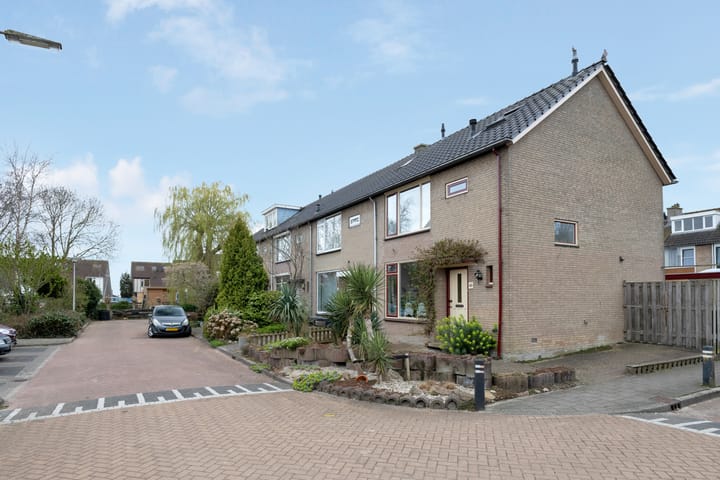 Foto 34 van Lindenlaan 37