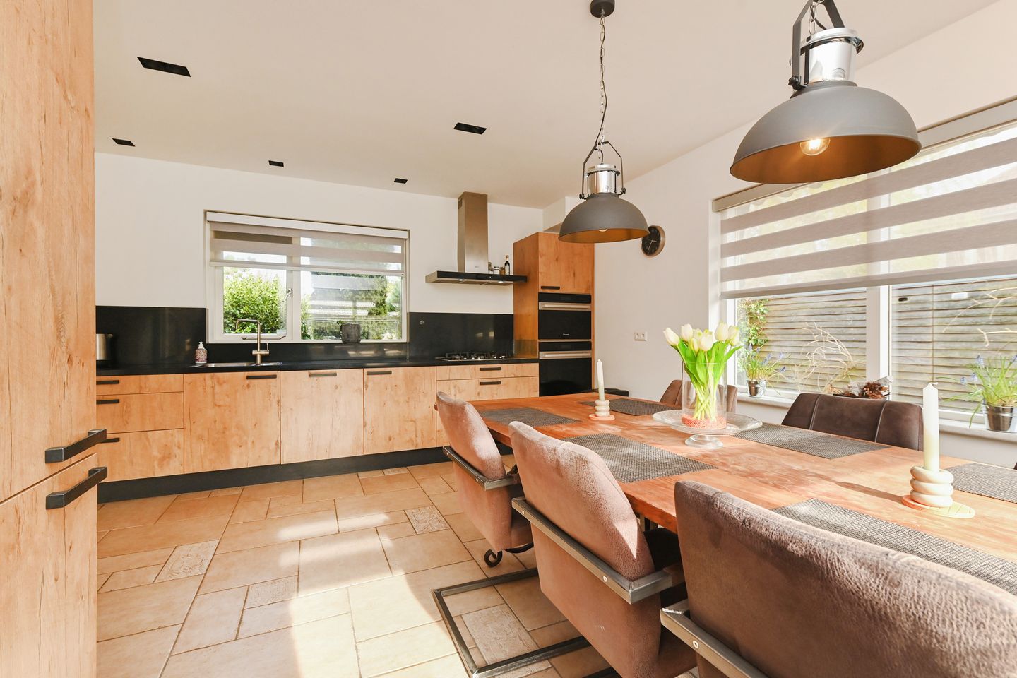 Foto 4 van Kruisweg 10