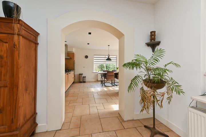 Foto 15 van Kruisweg 10