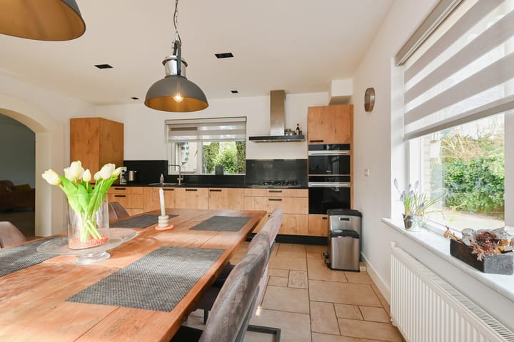 Foto 20 van Kruisweg 10