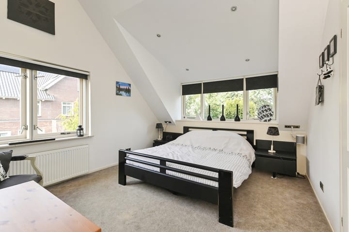 Foto 30 van Kruisweg 10