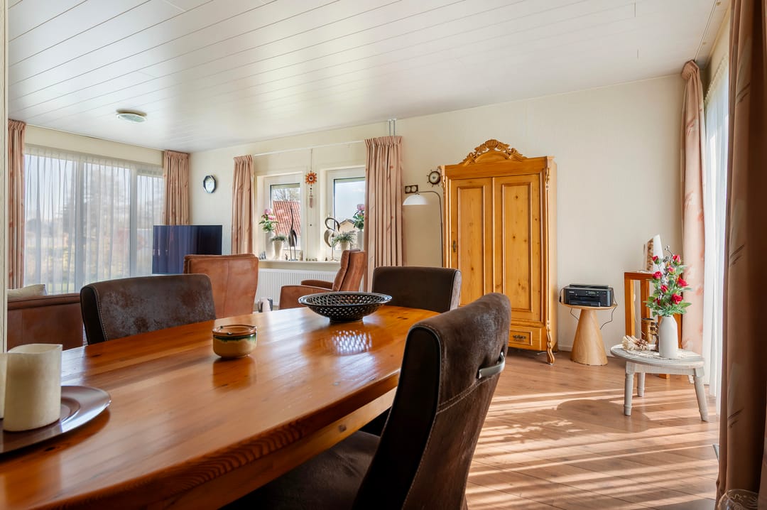 Foto 13 van Hoofdweg West 51