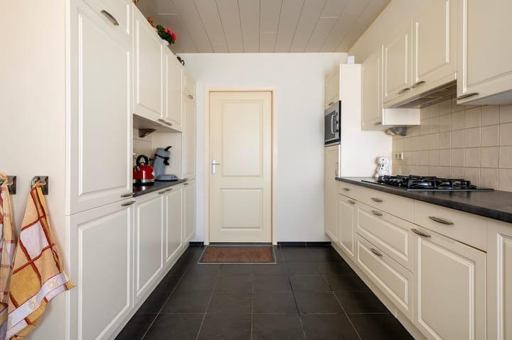 Foto 20 van Hoofdweg West 51