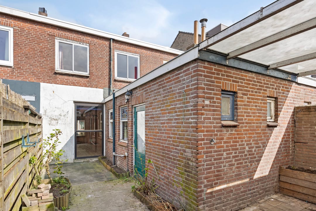 Foto 38 van Hoefstraat 233