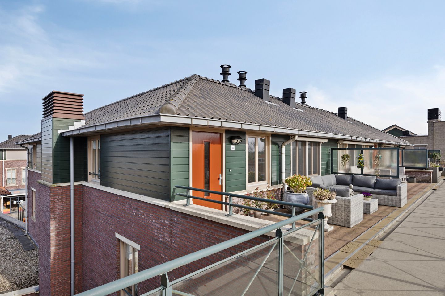 Foto 1 van Schoollaan 35