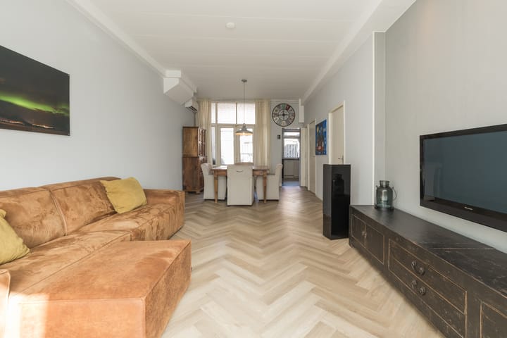 Photo 5 of Medusastraat 8