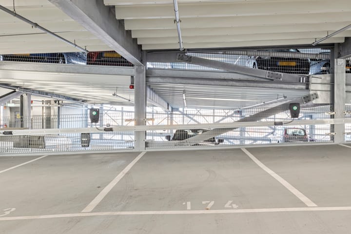 Photo 4 of Distelweg 441-174