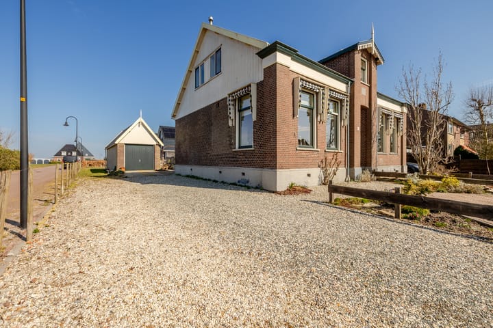 Foto 5 van Warder 83