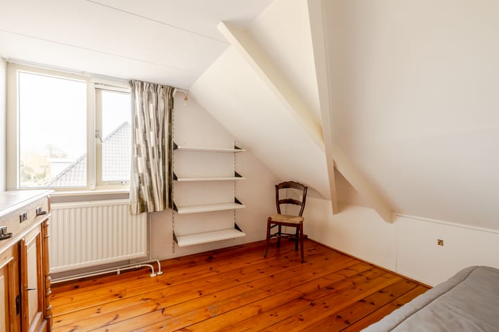 Foto 37 van Warder 83