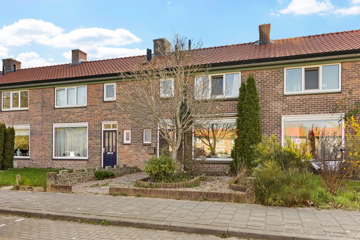 Photo 1 of Klaproosstraat 11