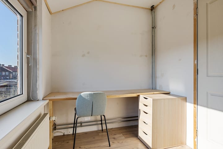 Photo 10 of Klaproosstraat 11