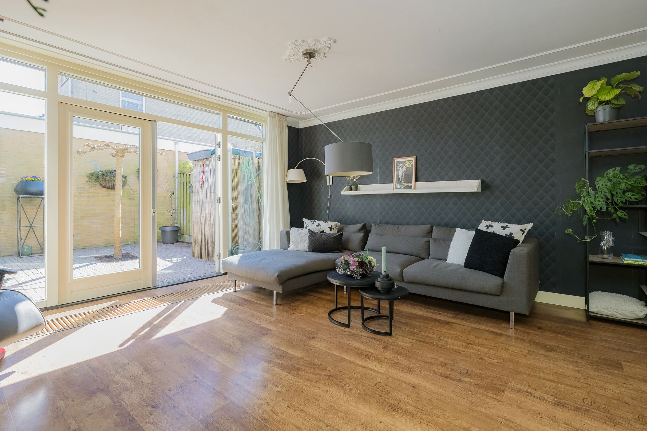 Foto 12 van Planetenweg 323