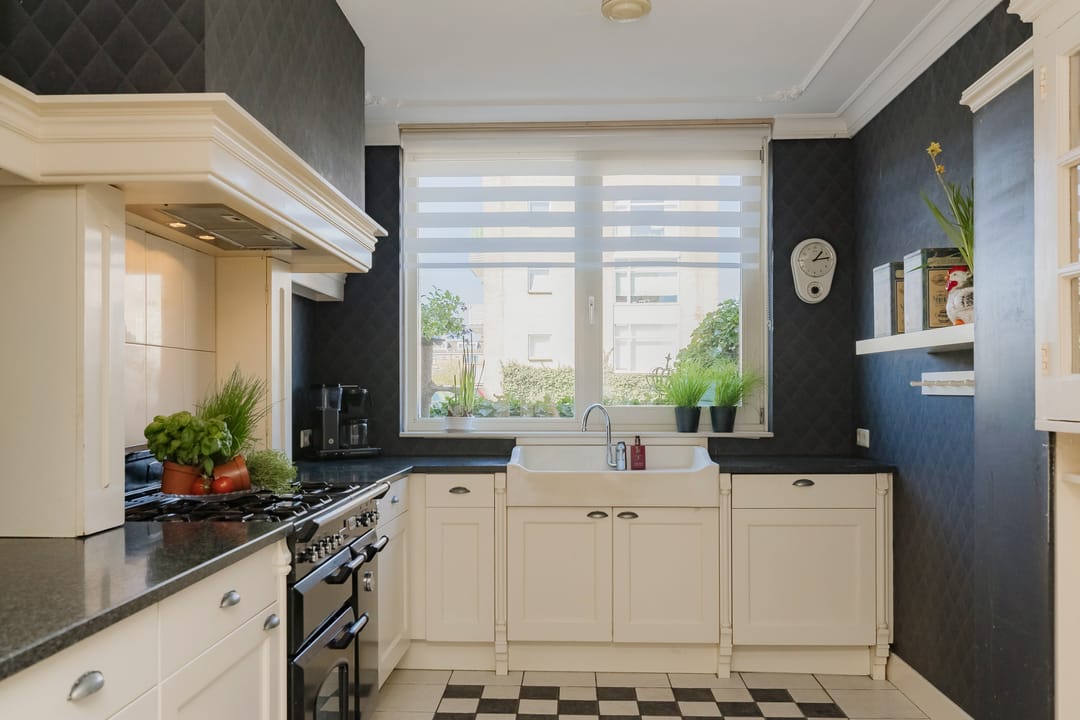 Foto 17 van Planetenweg 323