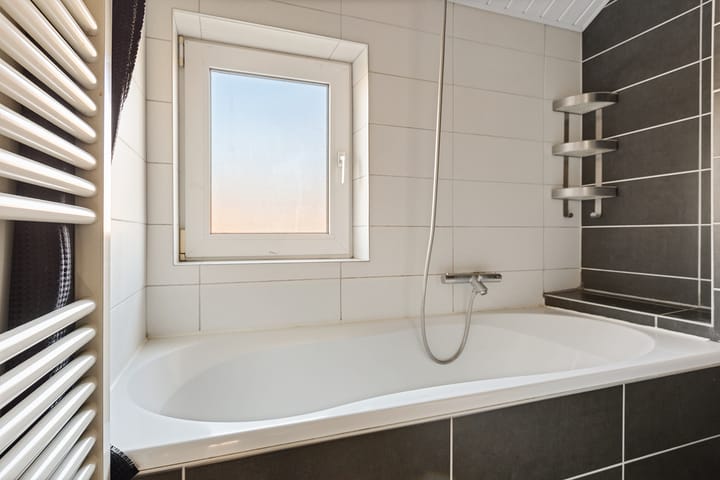 Photo 13 of Klaproosstraat 11