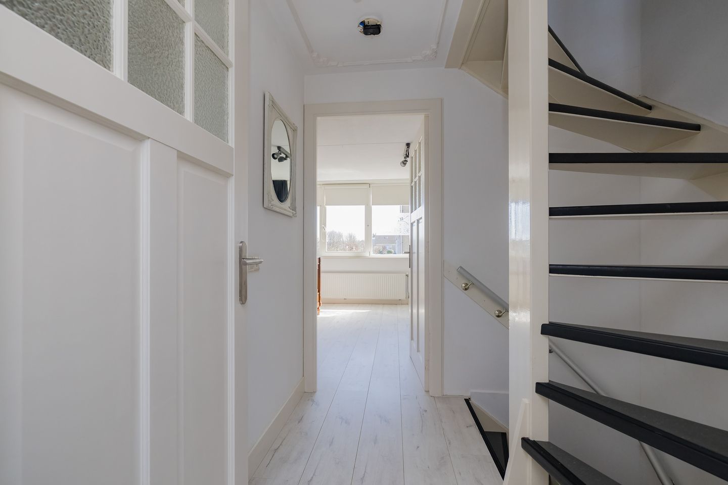 Foto 25 van Planetenweg 323