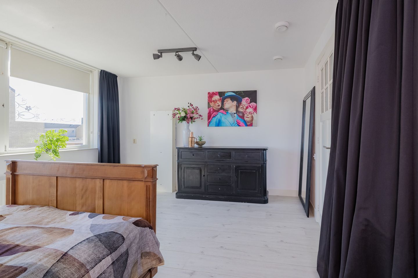 Foto 29 van Planetenweg 323