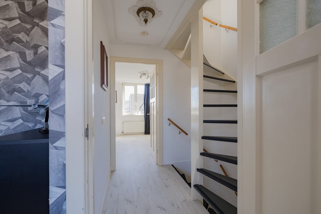 Foto 37 van Planetenweg 323