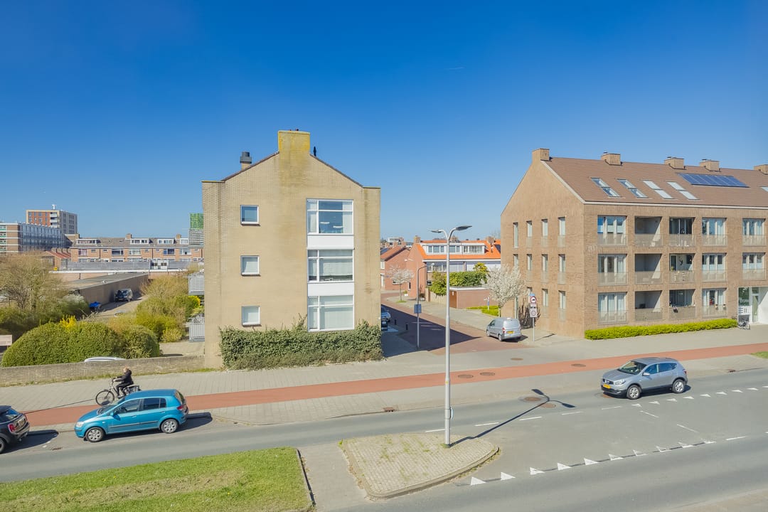 Foto 41 van Planetenweg 323