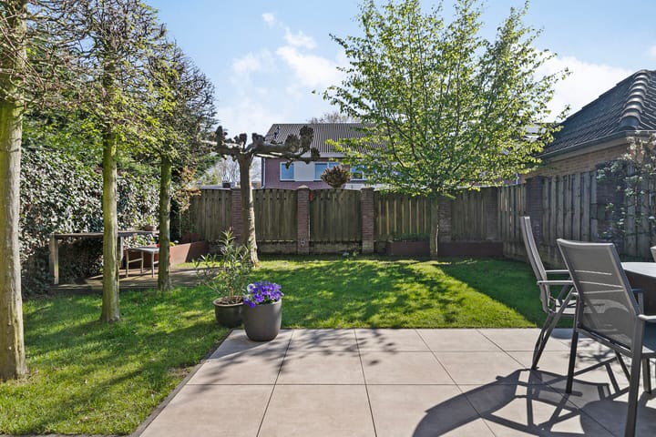 Foto 36 van Rosa Manusstraat 62