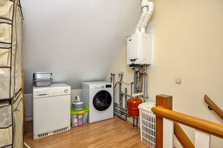 Foto 30 van Korenbloemstraat 9