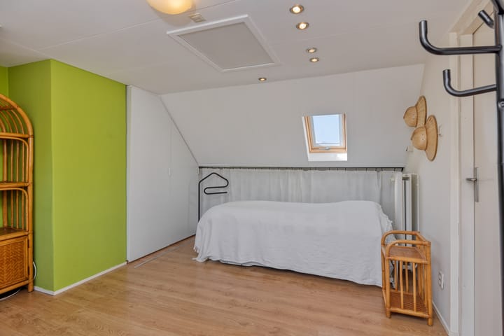 Foto 32 van Korenbloemstraat 9