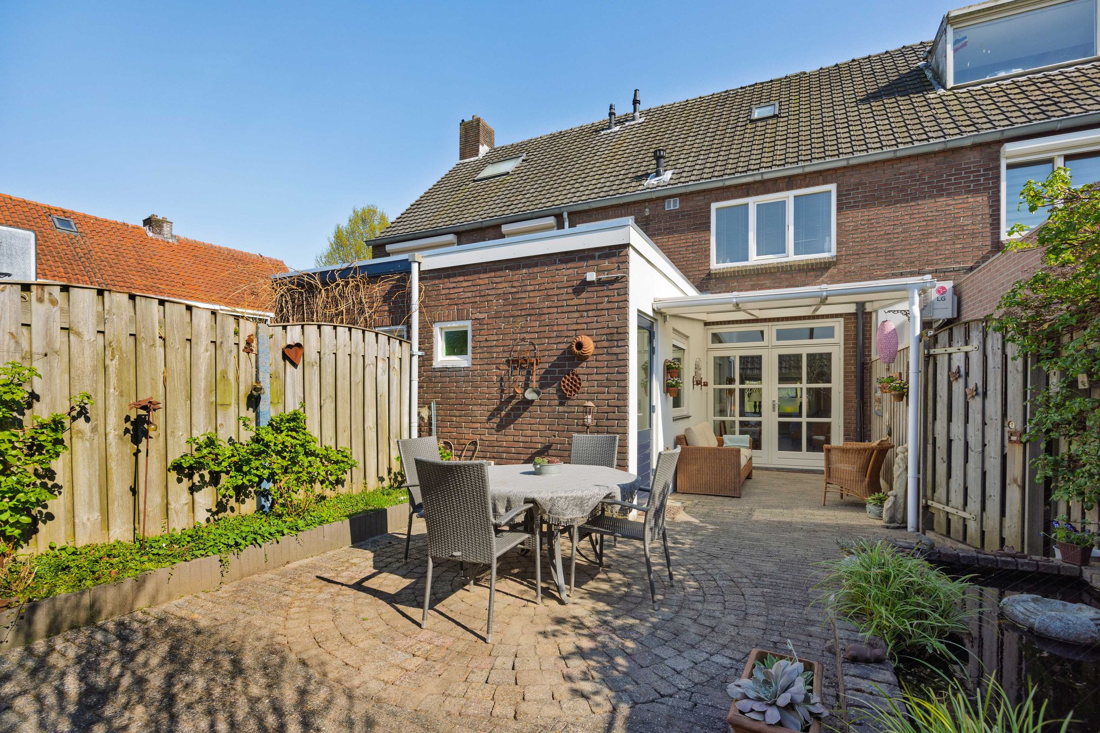 Photo 39 of Korenbloemstraat 9