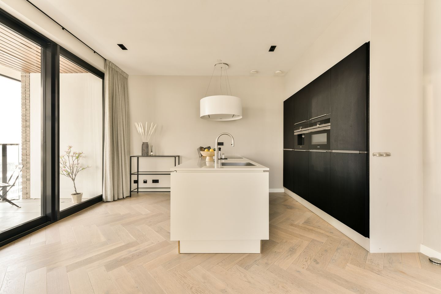 Foto 10 van Gustav Mahlerlaan 337