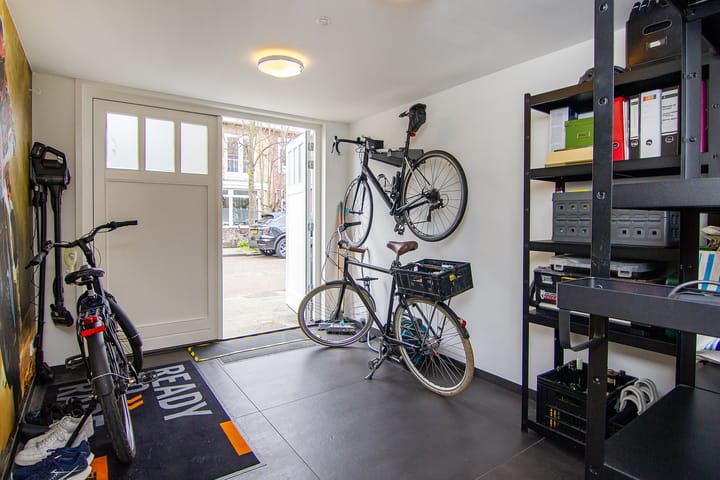 Foto 23 van Pijnboomstraat 78