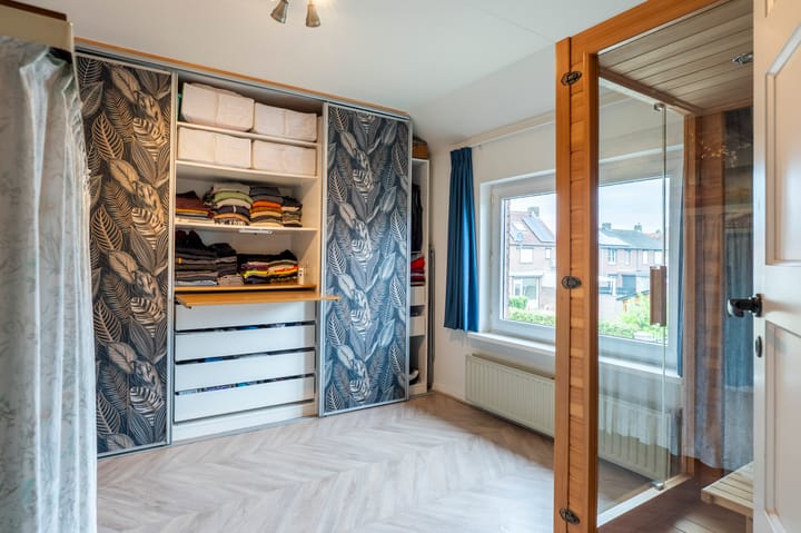 Foto 17 van Willem I straat 25