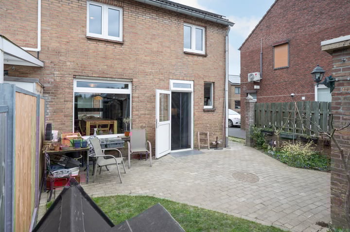 Foto 21 van Willem I straat 25