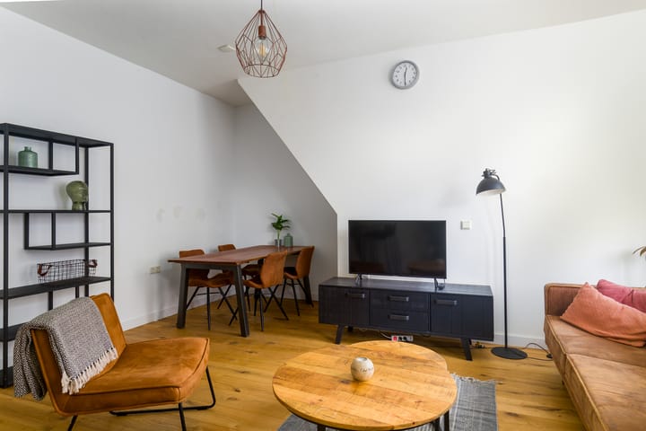 Photo 4 of Tweede Hunzestraat 23