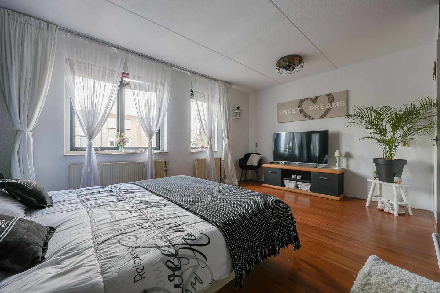 Foto 20 van Holbeinstraat 53