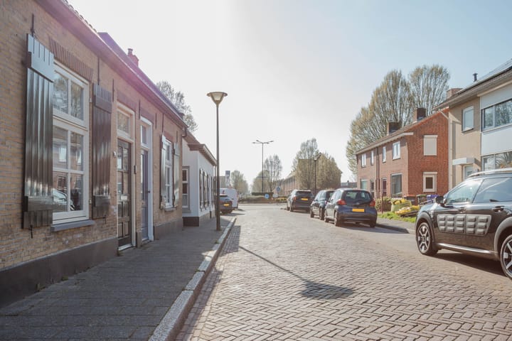 Foto 9 van Julianalaan 28-C