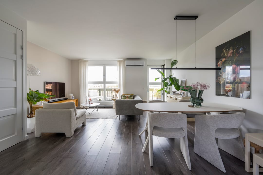 Photo 11 of Zijdevlinder 4