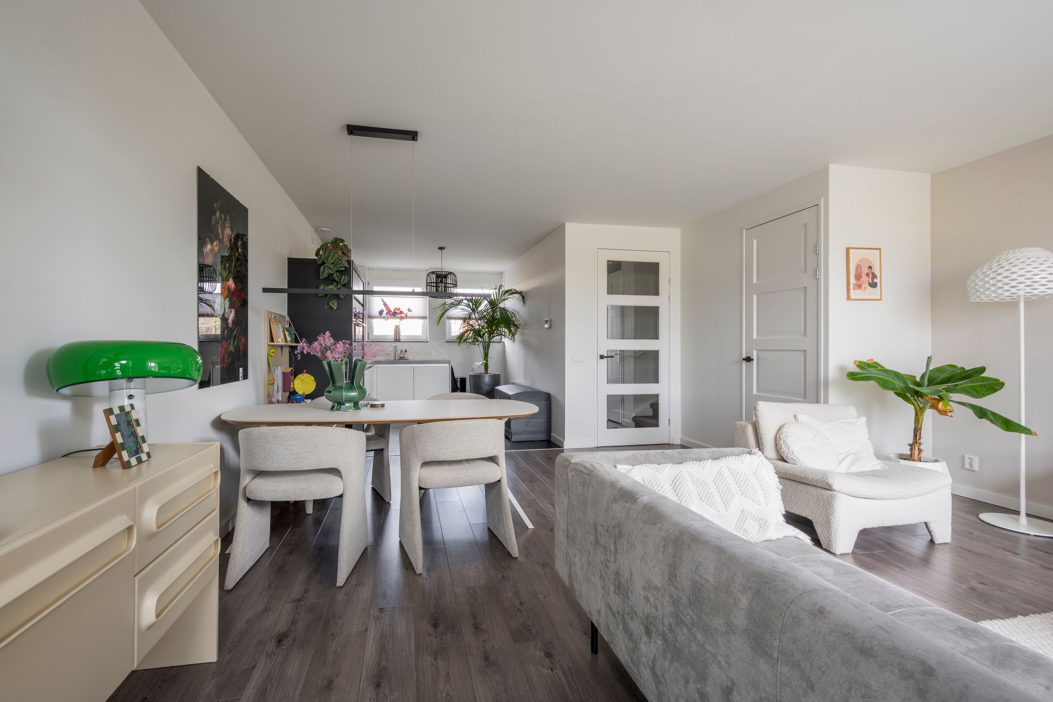 Photo 12 of Zijdevlinder 4