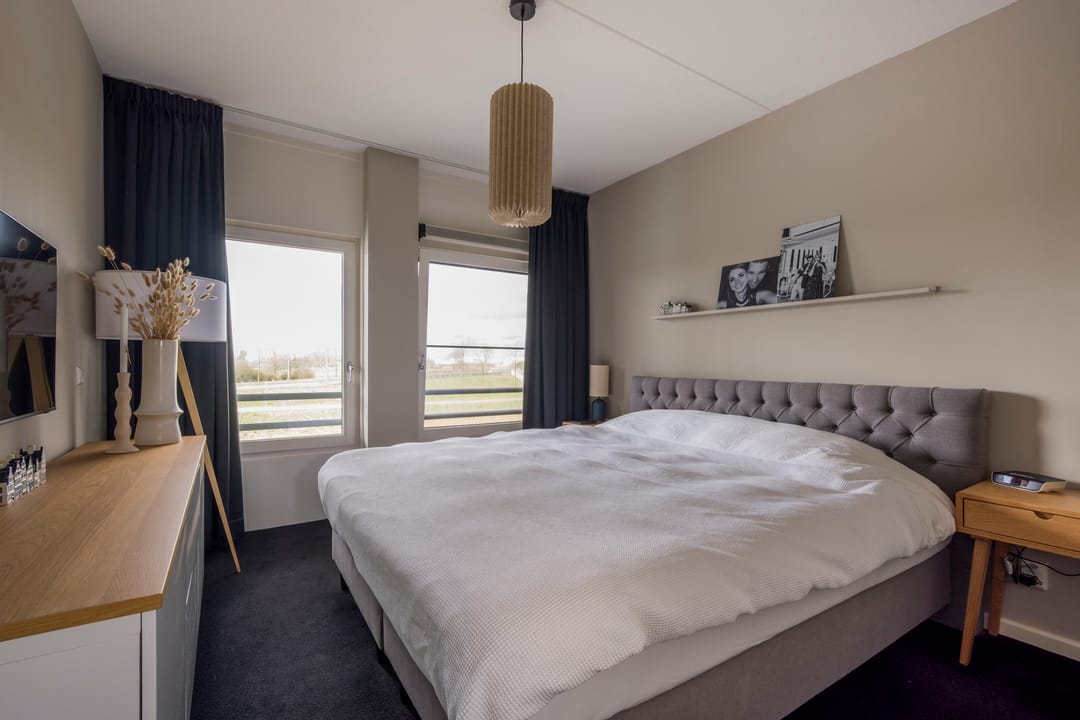 Photo 22 of Zijdevlinder 4