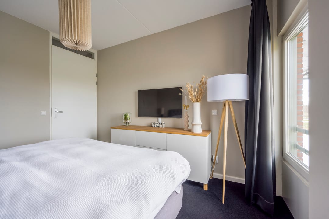 Photo 23 of Zijdevlinder 4